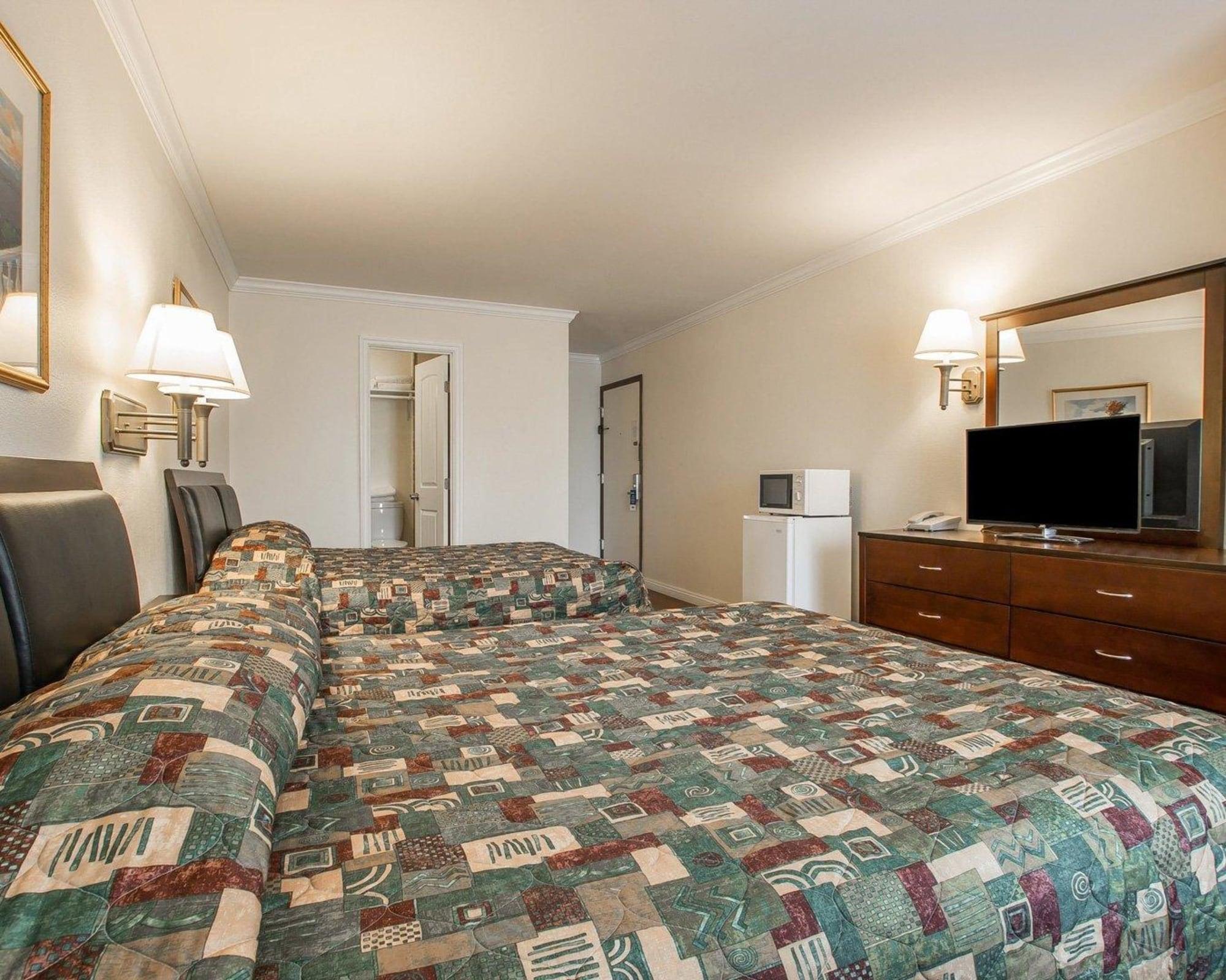 Rodeway Inn Riverside Kültér fotó