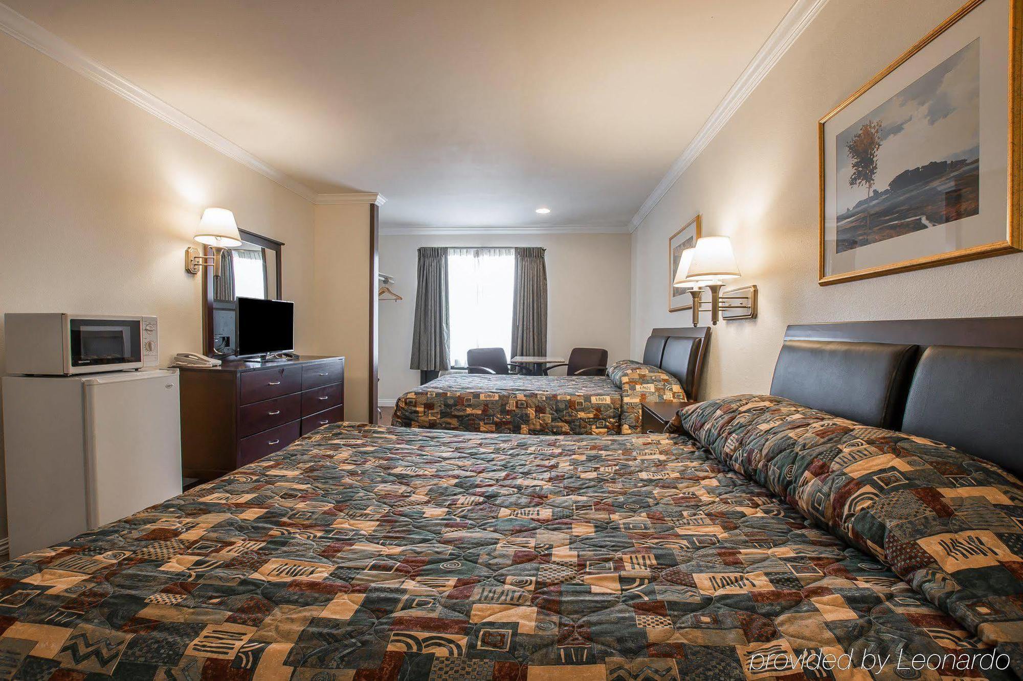 Rodeway Inn Riverside Kültér fotó
